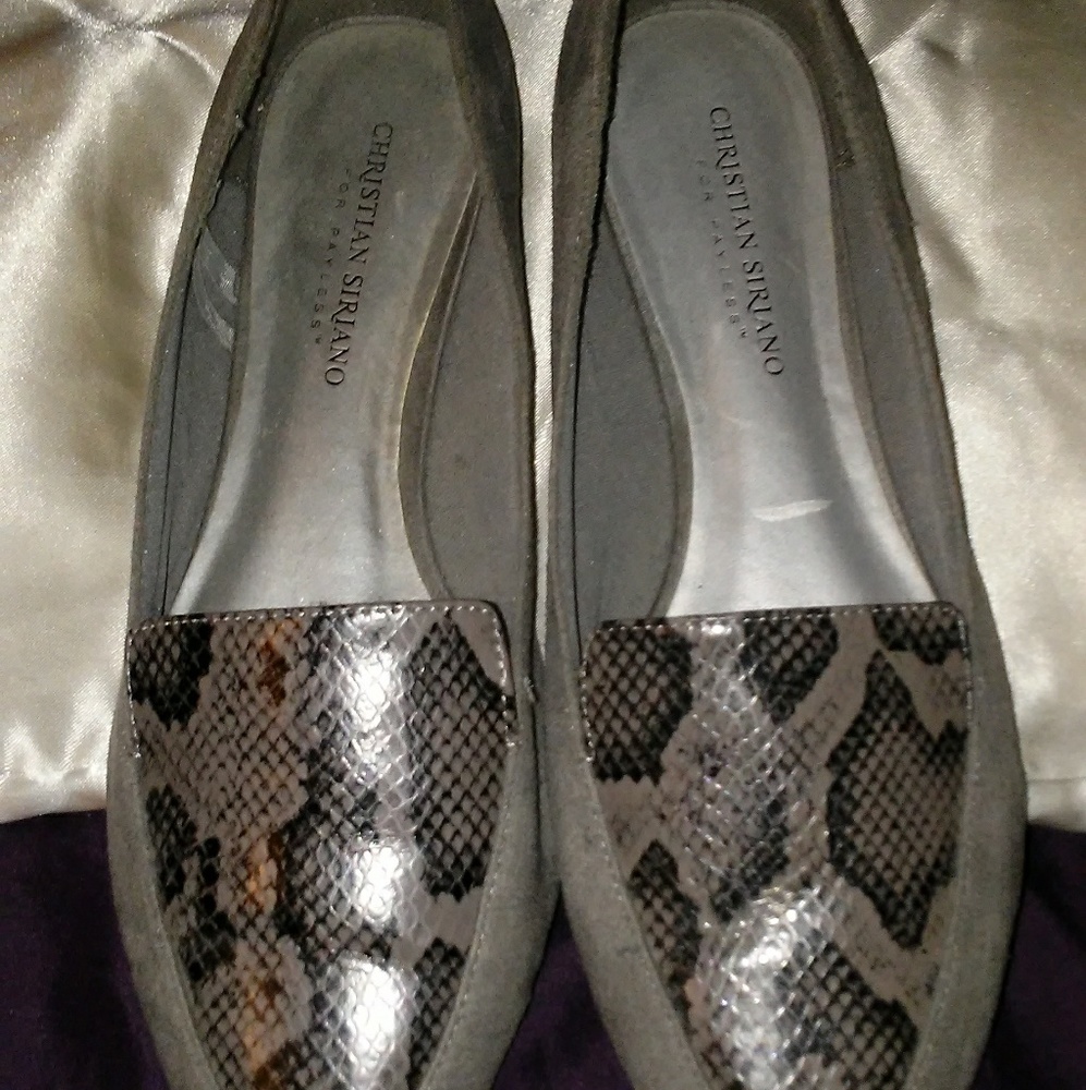 Flats grey pointy toe snake skin 9W